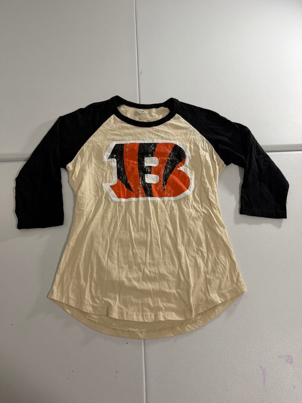 Cincinnati Bengals Ja’Marr Chase #1 Majestic Threads Raglan Tee Women’s M